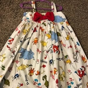 Dr suess dress size 4/5